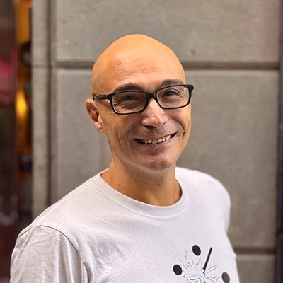 Denni, de l'equip de Lambicus